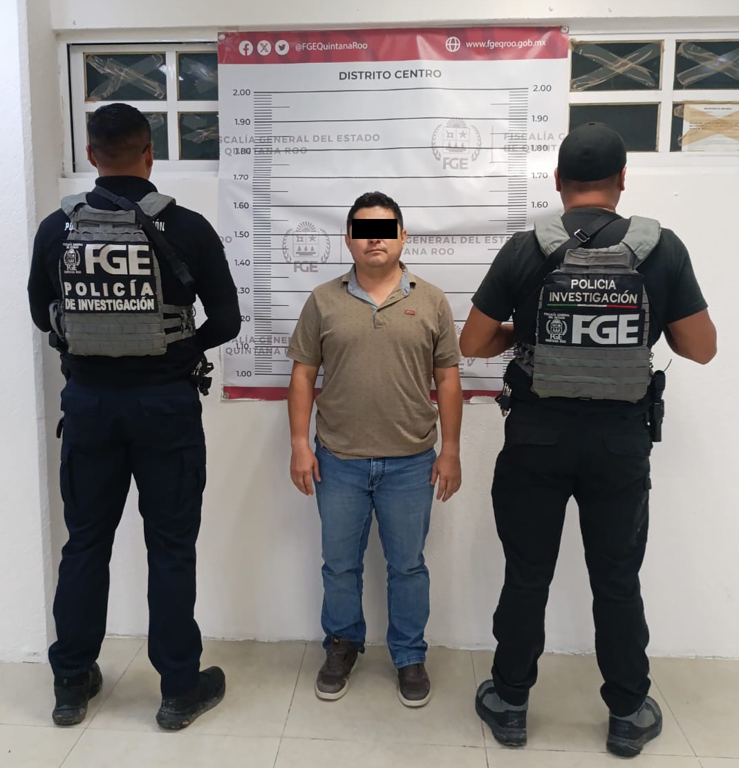 Lorenzo Miranda exfuncionario de Tulum, es detenido por presunta violencia familiar