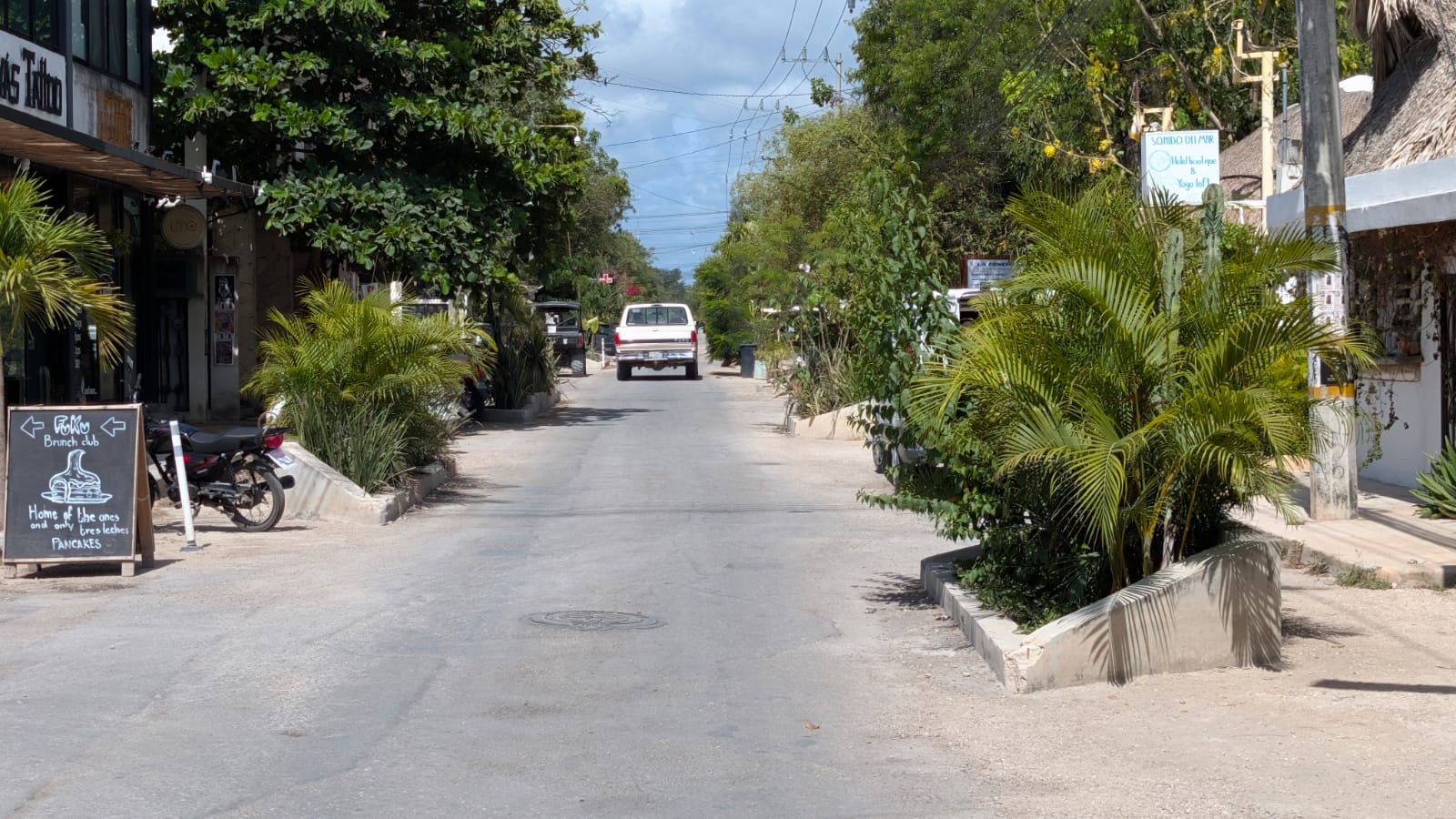 David Jauring propone repavimentar la avenida Siete Sur con Sargacreto