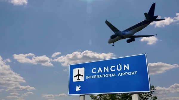Sin afectaciones en el aeropuerto de Cancún tras sismo en Venezuela