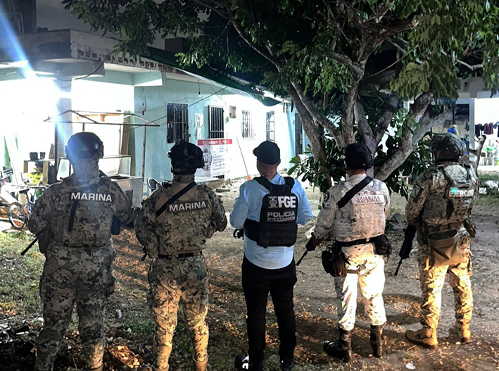 Drogas, cartuchos y un detenido dejan operativos simultáneos en Cancún y Cozumel