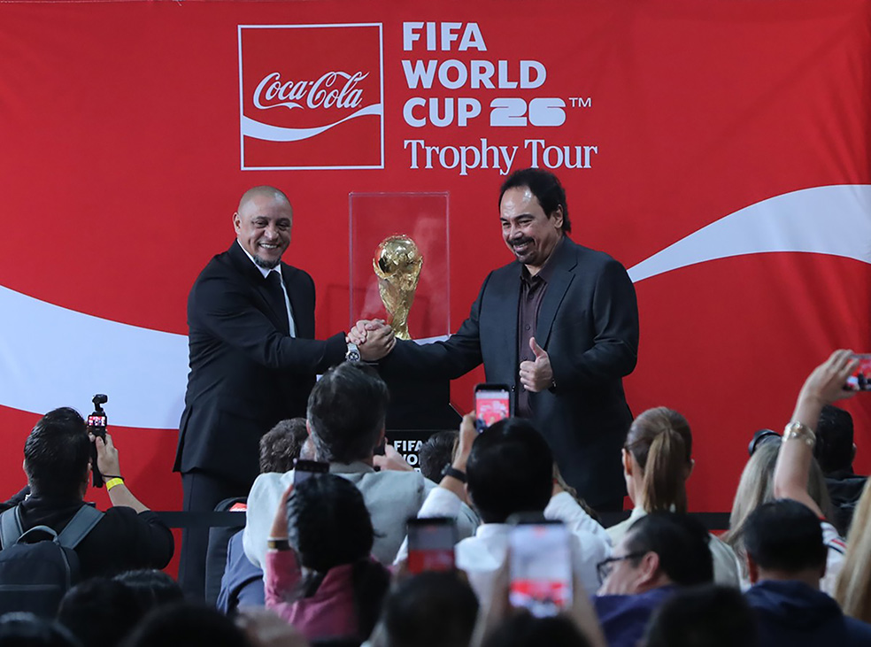 La Copa del Mundo aterriza en CDMX: exhiben el trofeo original de la FIFA