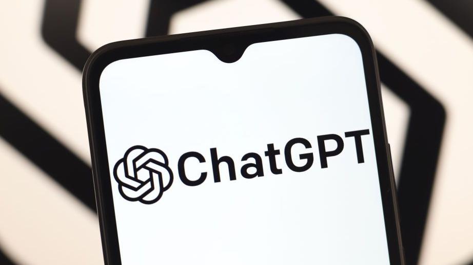 ChatGPT rompe la barrera de los mil millones de usuarios mensuales