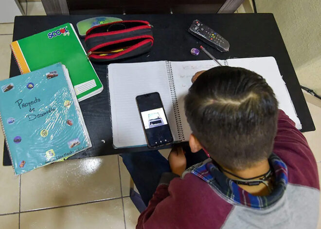 Adiós al celular: 11 estados ponen orden en las aulas