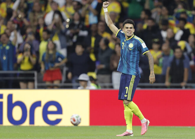 Colombia doblega a Uzbekistán en su estreno mundialista