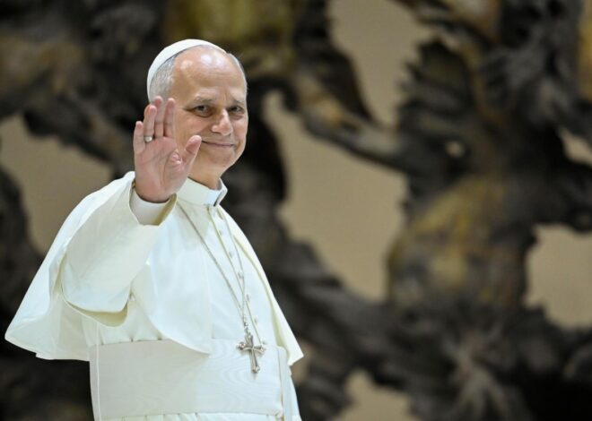Papa León XIV llama a no reemplazar el Evangelio por visiones mundanas