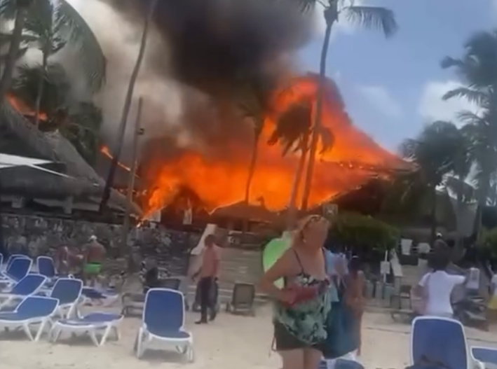Incendio consume parte de resort y deja una turista fallecida en República Dominicana