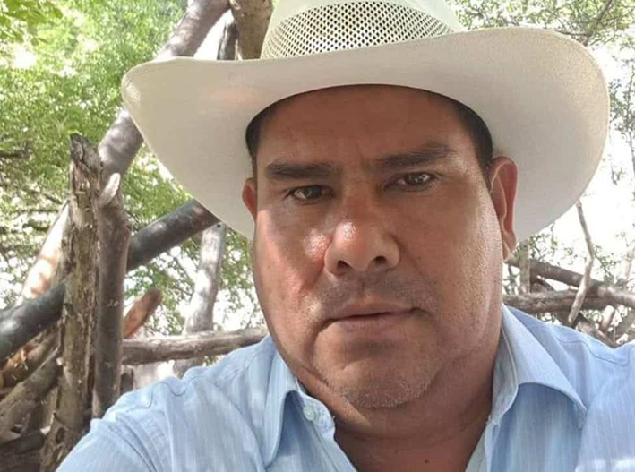 ¡Sangre en Oaxaca! Asesinan a balazos a alcalde al salir de su casa