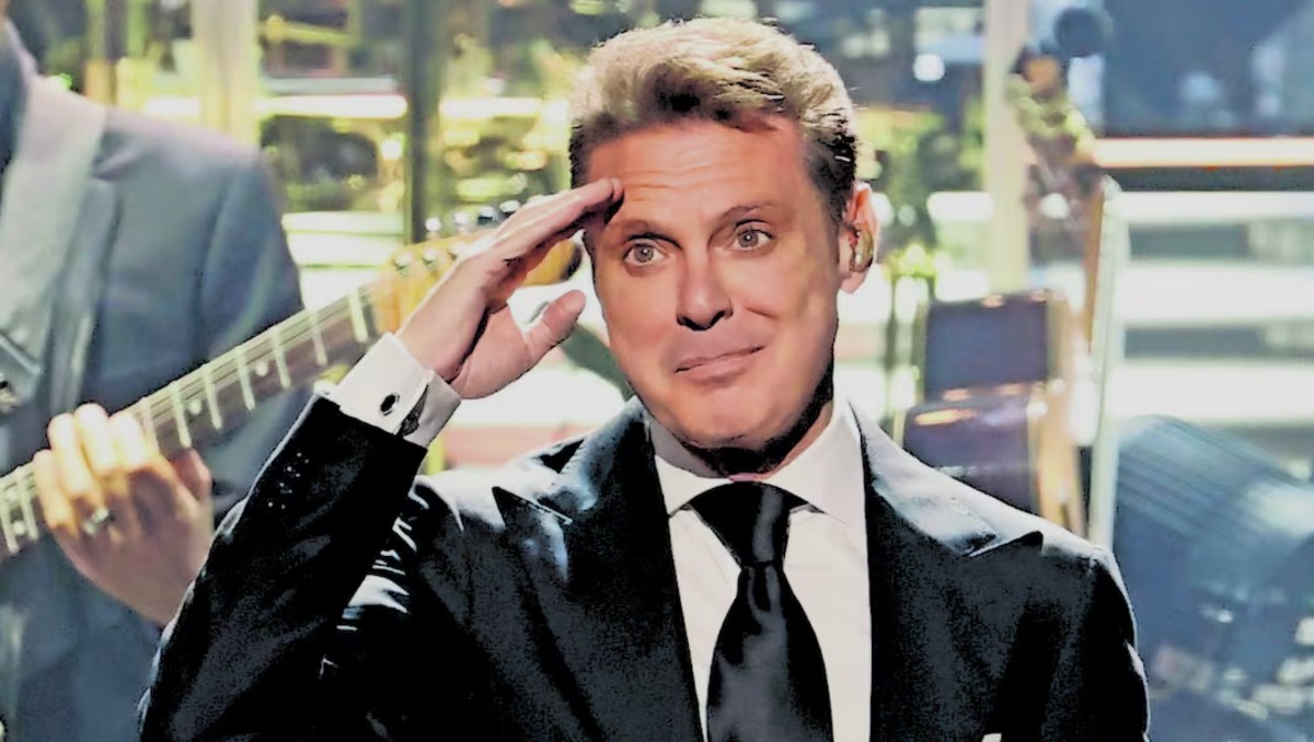 Luis Miguel reaparece en México mientras prepara nuevos proyectos