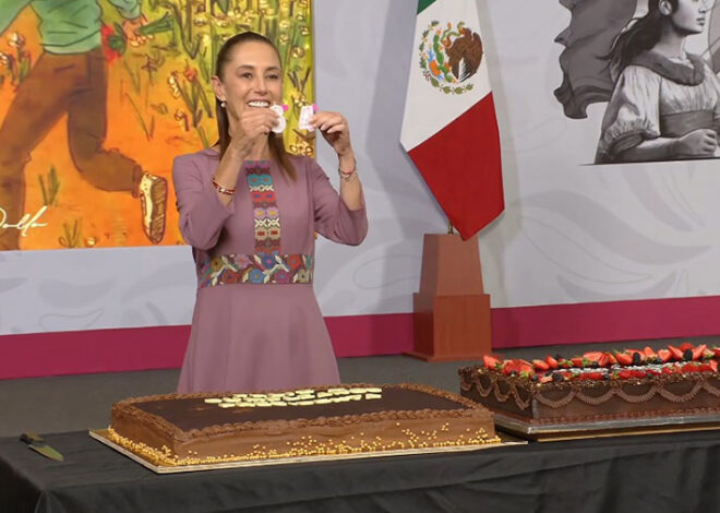 ¡Pastel y mañanitas en La Mañanera! Sheinbaum arranca festejo por sus 64 años
