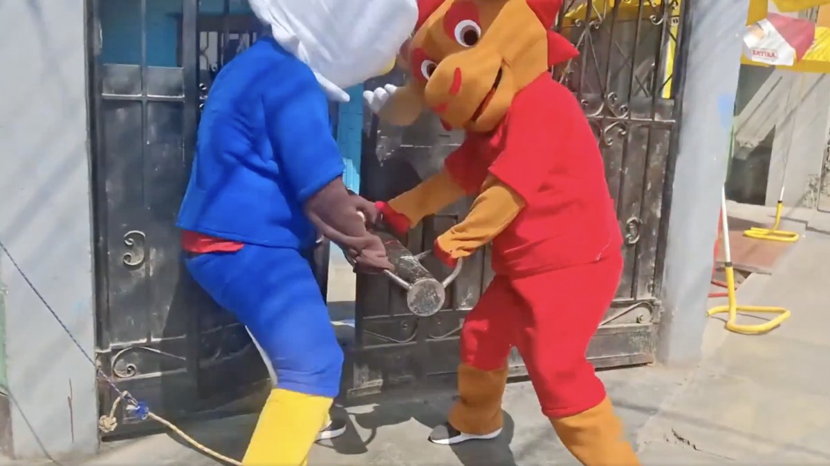 Policías se disfrazan de mascotas del Mundial para capturar a un narco en Perú