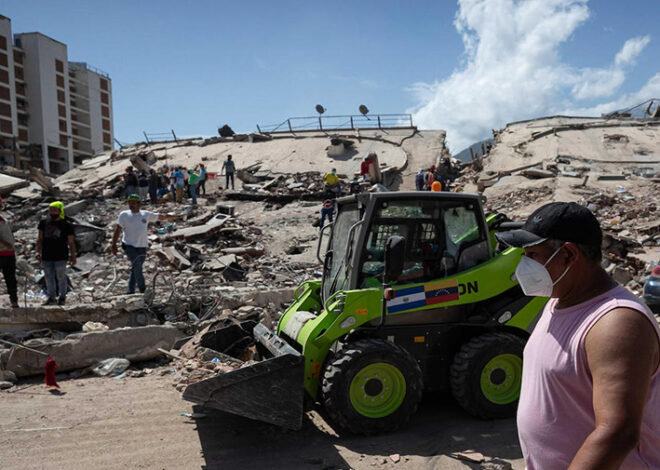 Rescatistas sobran, máquinas faltan en Venezuela