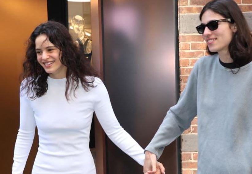 Rosalía y Loli Bahía hacen pública su relación en Nueva York