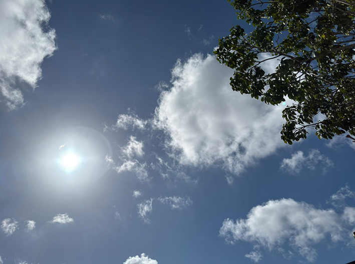 Calor y viento sacuden Quintana Roo este sábado