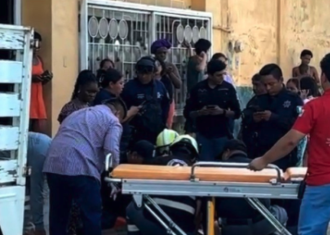 Mujer salta de un segundo piso durante sismo de 7.4 en Chiapas