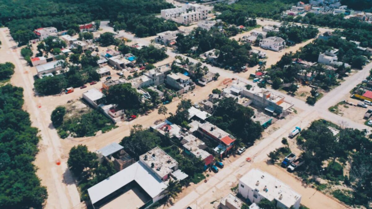 Denuncian ante la FGE venta ilegal de terrenos en Quintana Roo
