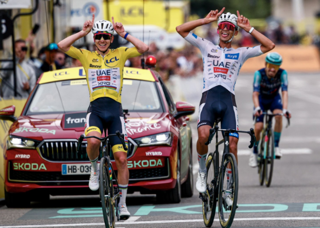 Isaac del Toro queda tercero en el Tour de Francia y conquista el maillot blanco
