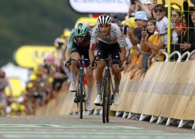 Isaac del Toro brilla en el Tour de Francia: termina tercero y recupera el Maillot Blanco