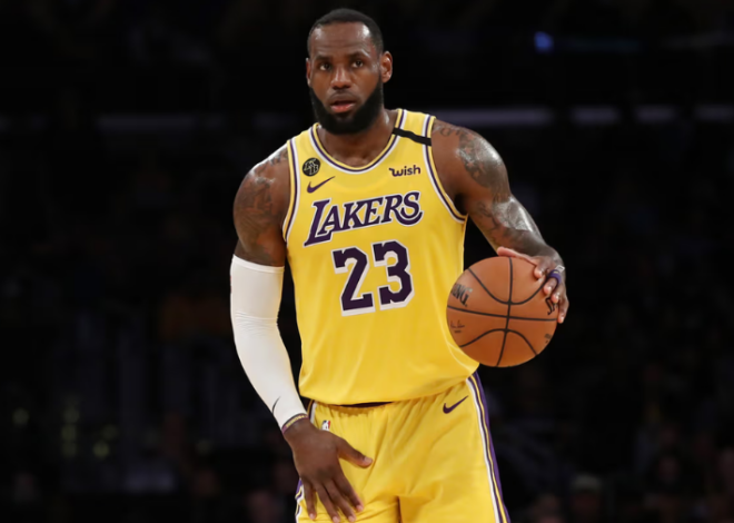 LeBron James deja a los Lakers y firma con los 76ers para buscar un último campeonato