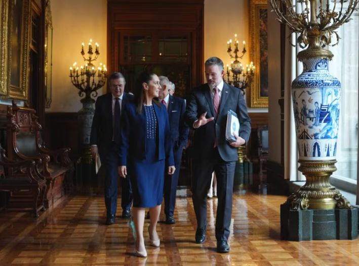 Sheinbaum defiende intereses de México en reunión sobre el T-MEC