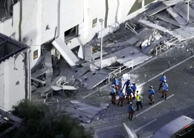 Terremoto de 7.1 sacude Japón; hay personas atrapadas en un centro comercial