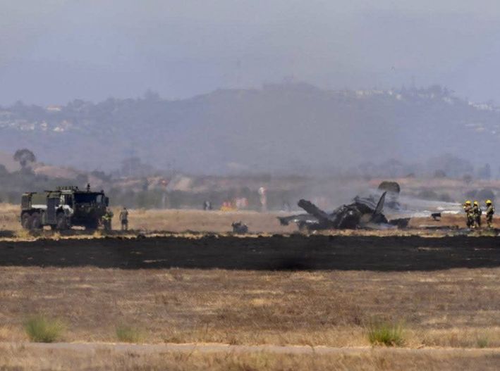 Avión F-35B se estrella en base militar de Miramar en California