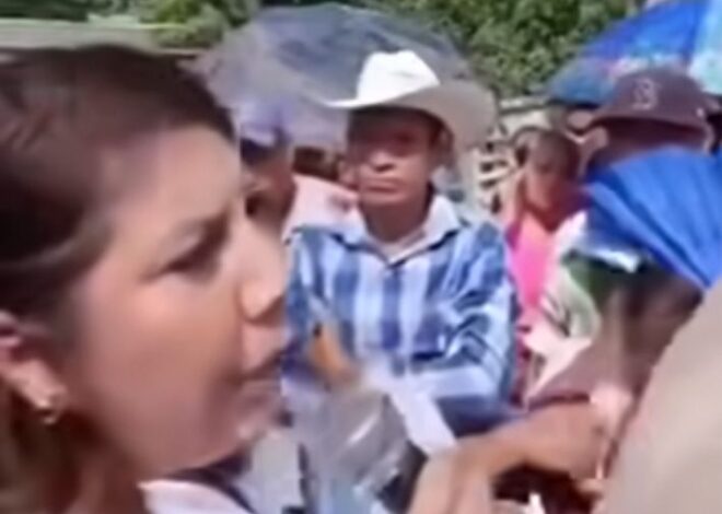 ‘Usted ya va de salida’: Alcaldesa de Huimanguillo desata indignación tras reclamo de adulto mayor