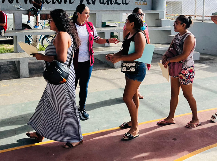 ¡Última llamada! Abren entrega de tarjetas rezagadas de la beca Rita Cetina en Cancún