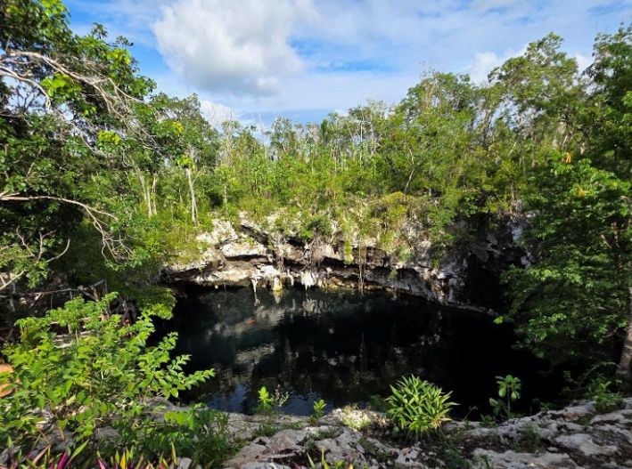 INAH descubre en cenote de Playa del Carmen los restos de una posible mujer; la nombran “Yatzil”