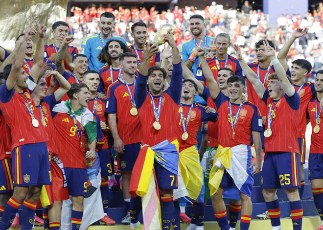 España destrona a Argentina y vuelve a reinar en el ranking FIFA