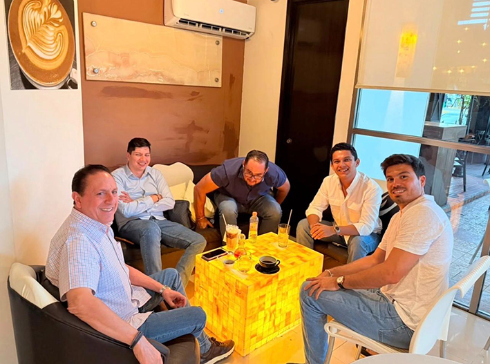 Movimiento Ciudadano ya busca a sus cartas fuertes en Quintana Roo