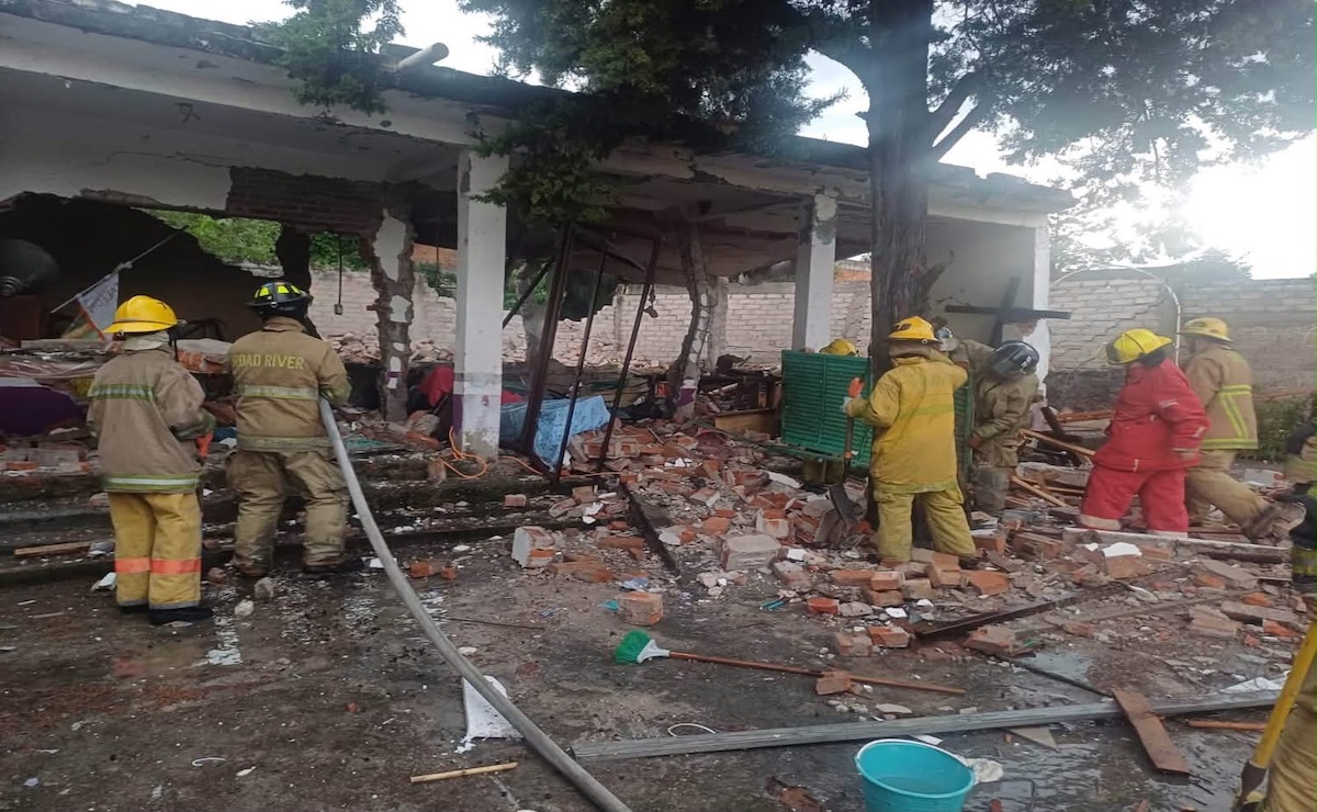 Rayo desata explosión de pirotecnia en iglesia de Guanajuato