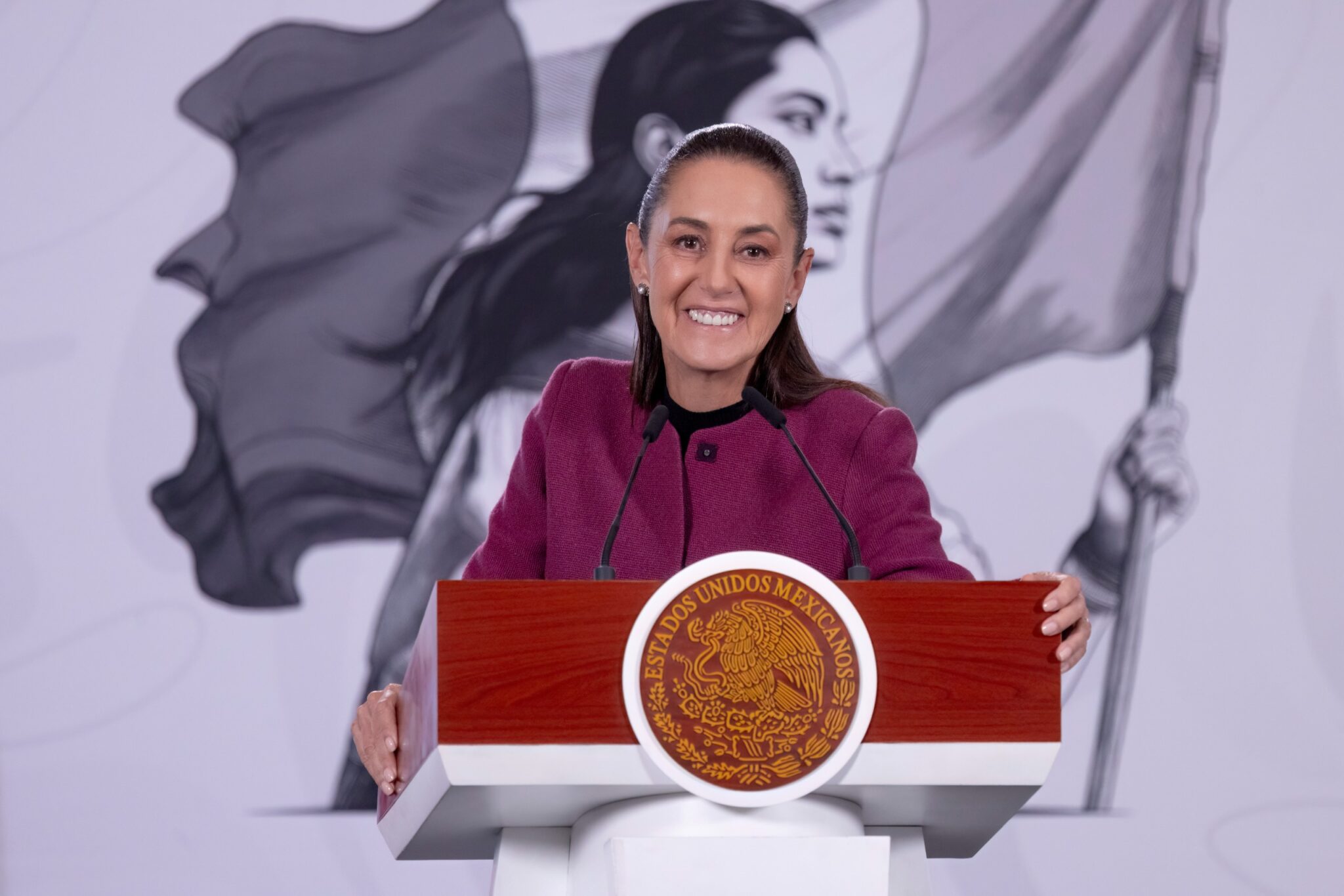 Sheinbaum defiende la democracia mexicana y evita opinar sobre Nicaragua