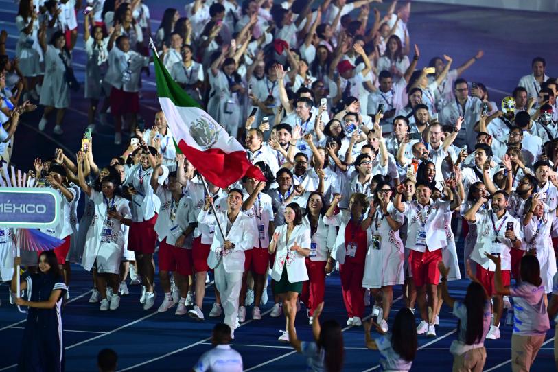 México empata su récord de oros y va por una nueva marca