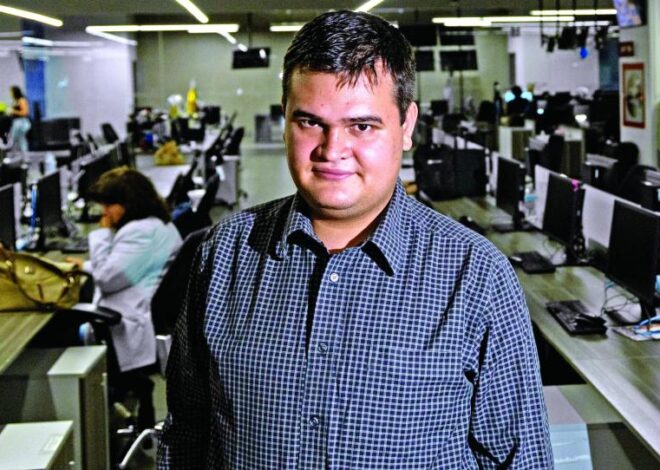 Andrés: el primer médico autista que busca presentar el ENARM de forma oral