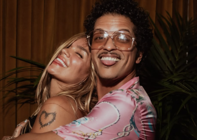 ¿Nació el amor? Karol G y Bruno Mars desatan rumores de romance