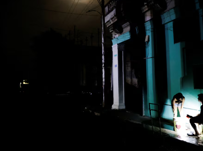 Cuba queda a oscuras por sexto apagón nacional en lo que va de 2026