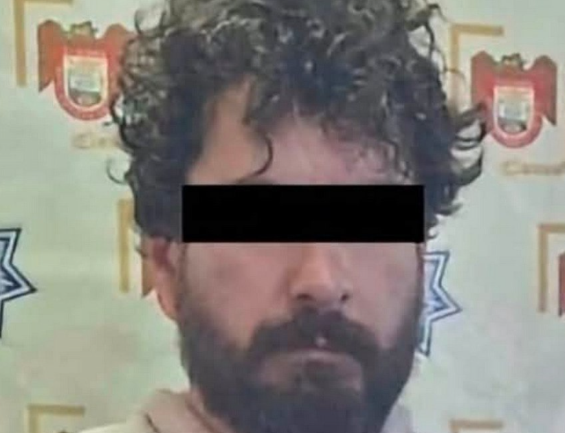 Hombre ataca con flechas a policías en Tijuana