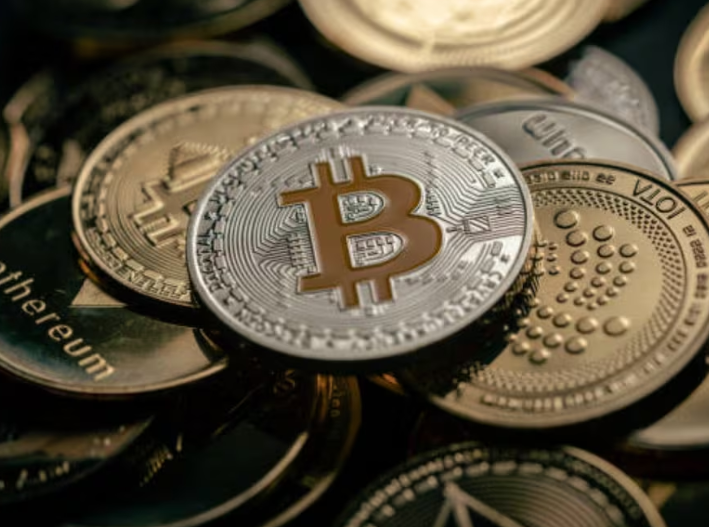 Cárteles mexicanos usan criptomonedas para mover dinero sucio