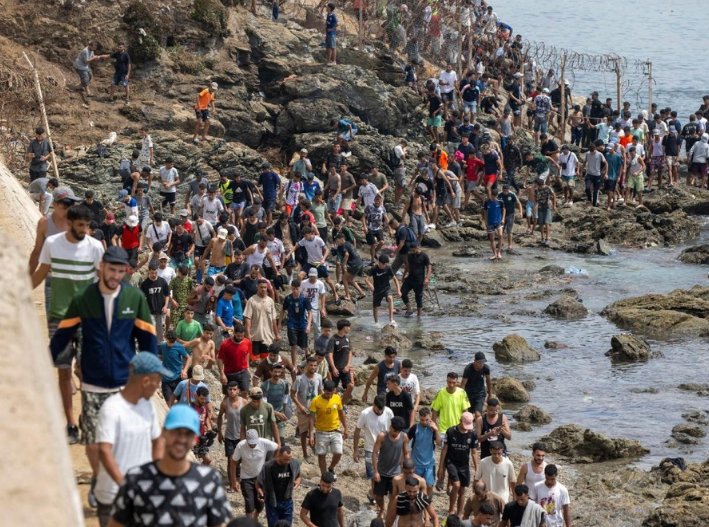 España investiga presunta infiltración de espías marroquíes entre migrantes de Ceuta