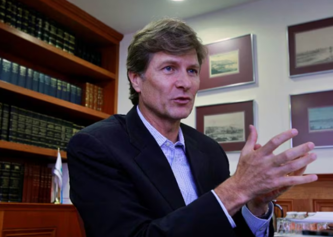 De presidenciable a conductor: De la Madrid llega a TV Azteca