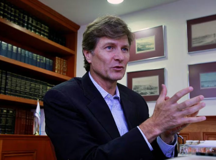 De presidenciable a conductor: De la Madrid llega a TV Azteca