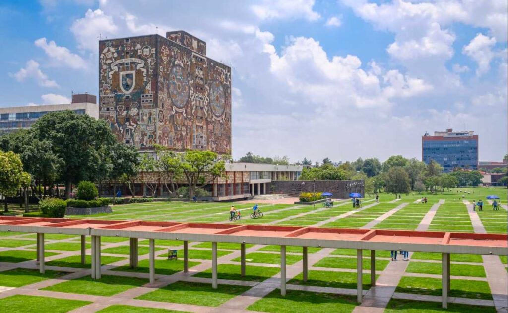 Crisis en la UNAM: “No sobran estudiantes, faltan lugares”