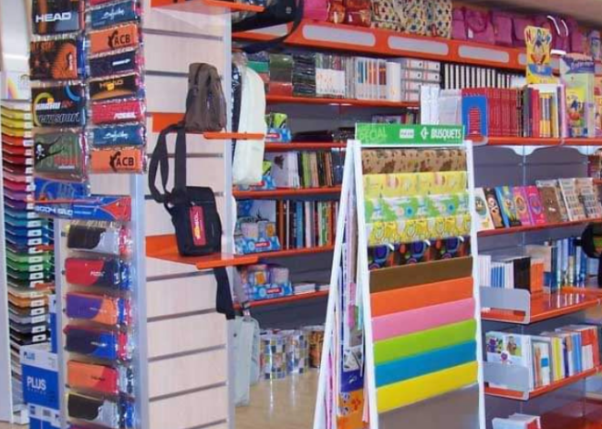 Papelerías reportan caída de 30% en ventas por regreso a clases