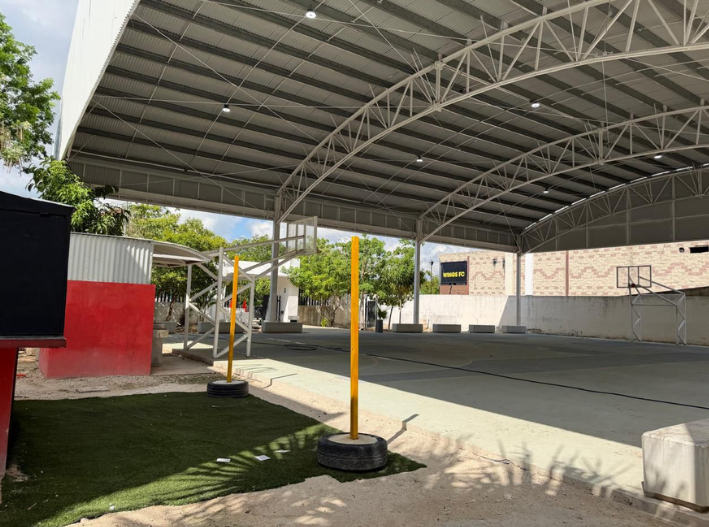 Roban cableado de primaria de Playa del Carmen y afectan a 350 alumnos