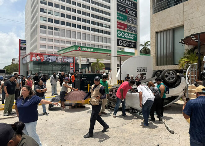 Tragedia en Bonampak: camioneta vuelca y mata a mujer en Cancún