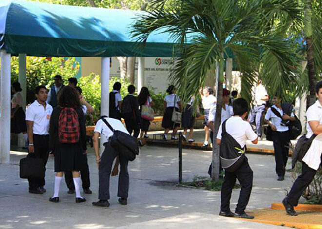¡Última llamada! Miles de jóvenes aún buscan un lugar en preparatorias de Cancún