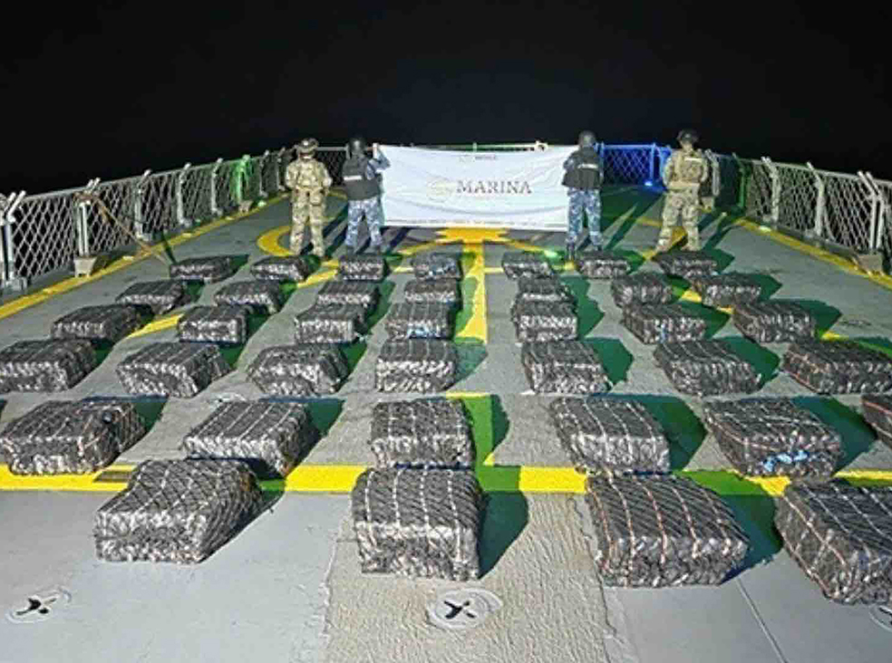 Golpe al narco en altamar: cae tonelada de cocaína frente a Acapulco