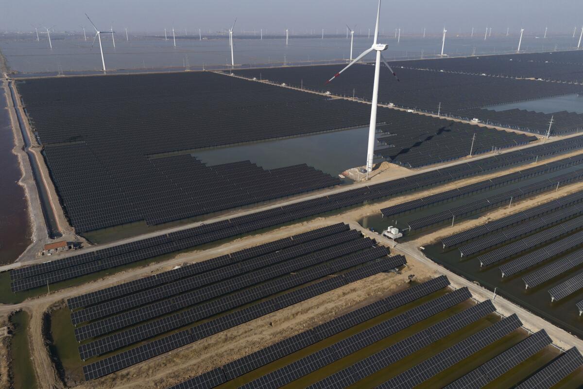 China desperdicia en seis meses energía limpia suficiente para abastecer a México durante un año