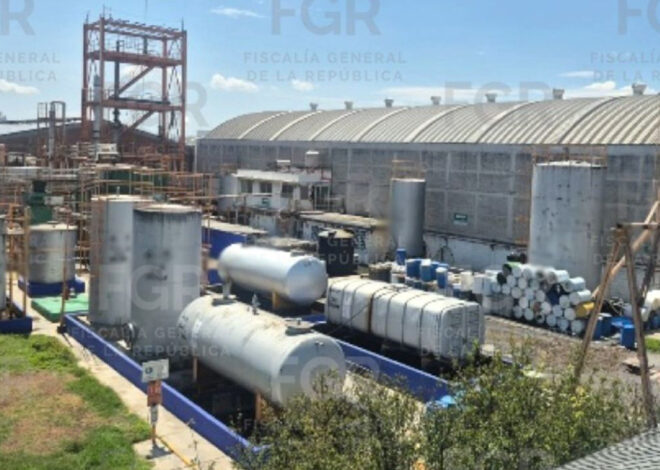 Golpe al huachicol: FGR desmantela cuatro refinerías clandestinas