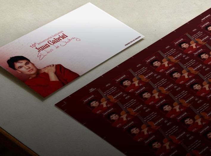 Correos de México emite timbre postal en homenaje a Juan Gabriel